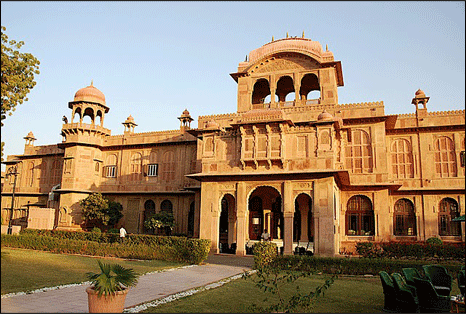 lallgarh palace
